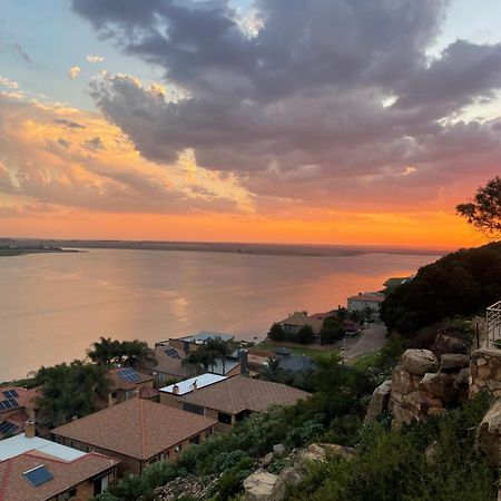 Eagles View Kungwini Hotel Bronkhorstspruit Buitenkant foto