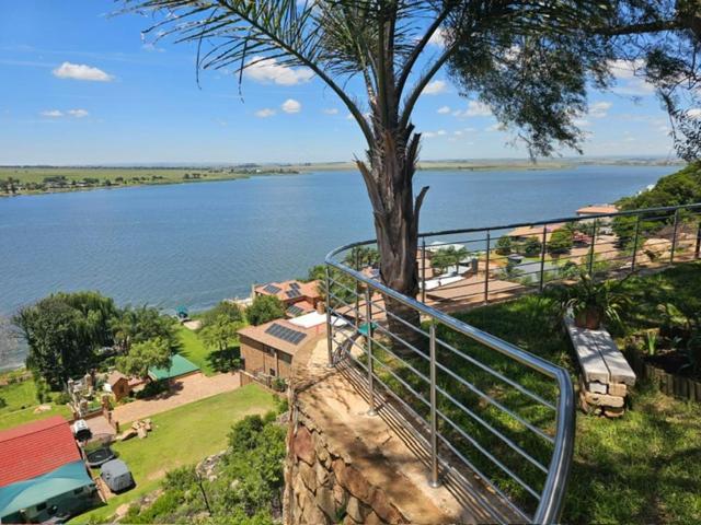 Eagles View Kungwini Hotel Bronkhorstspruit Buitenkant foto